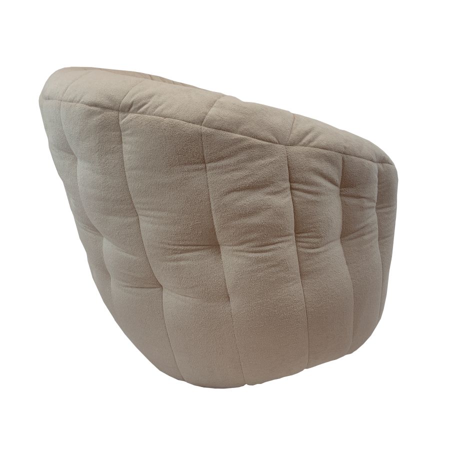 натуральное полукруглое бескаркасное кресло Butterfly Sofa для гостиной, домашнего кинотеатра и офиса — фото в интерьере