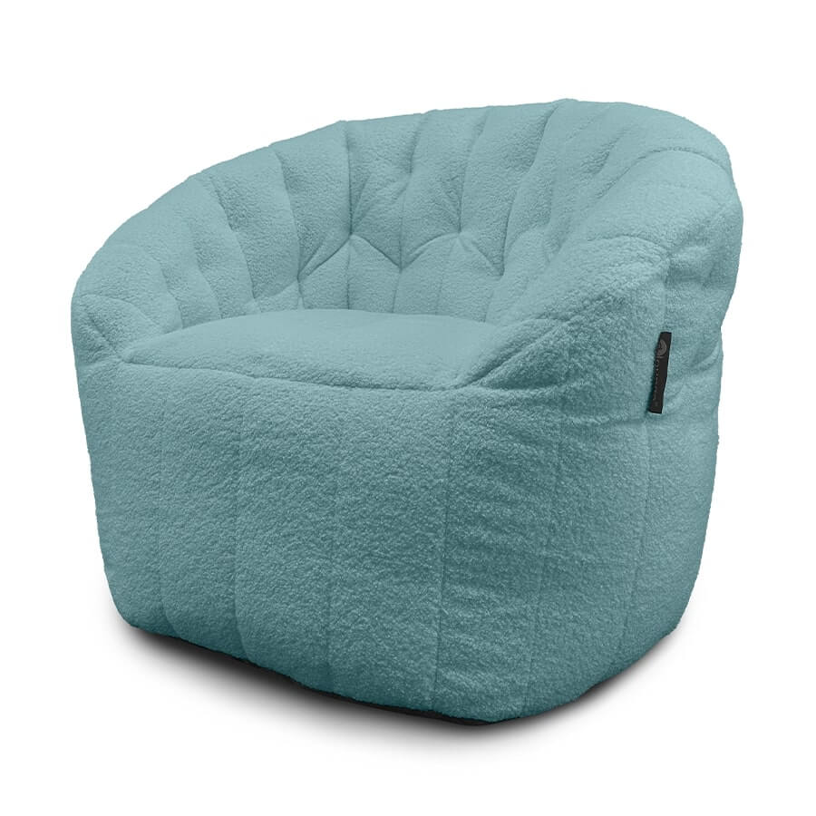 мятное полукруглое бескаркасное кресло Butterfly Sofa из искусственного меха для гостиной, домашнего кинотеатра и офиса — фото в интерьере