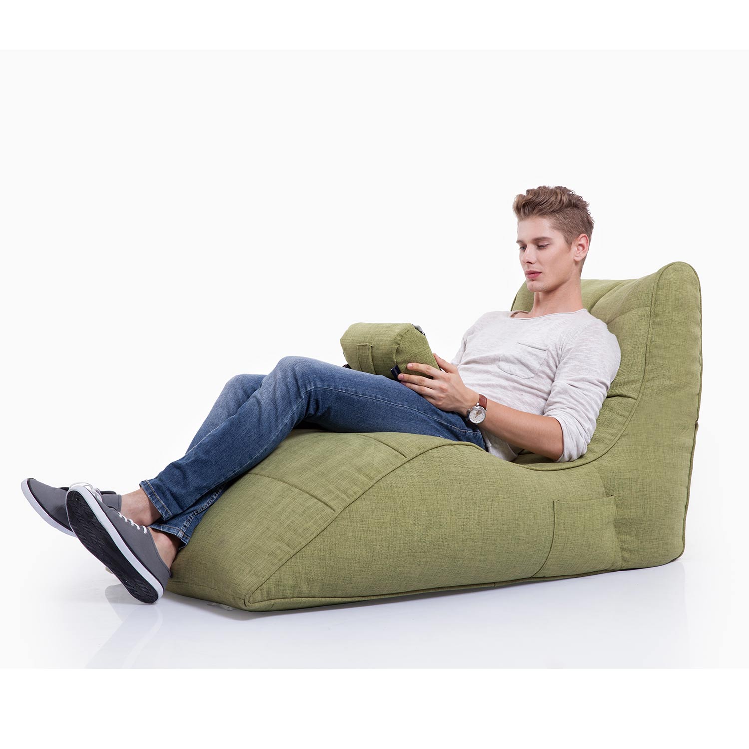 зелёное бескаркасный лаунж-диван Avatar Sofa из Sofa Weave в интерьере гостиная