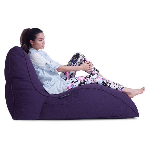 баклажановое бескаркасный лаунж-диван Avatar Sofa из Sofa Weave для гостиной, кабинета и лаунж-зоны — вид сбоку