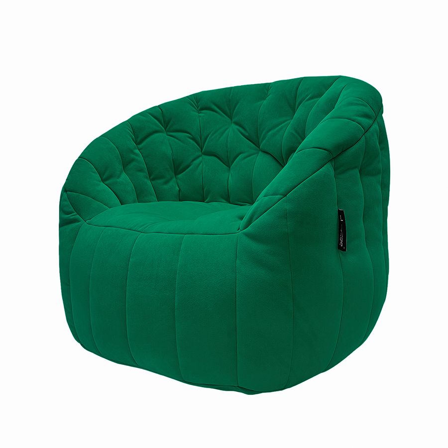 зелёное просторное бескаркасное кресло Butterfly Sofa Deluxe велюровое для гостиной, переговорной и лаунж-зоны — фото в интерьере