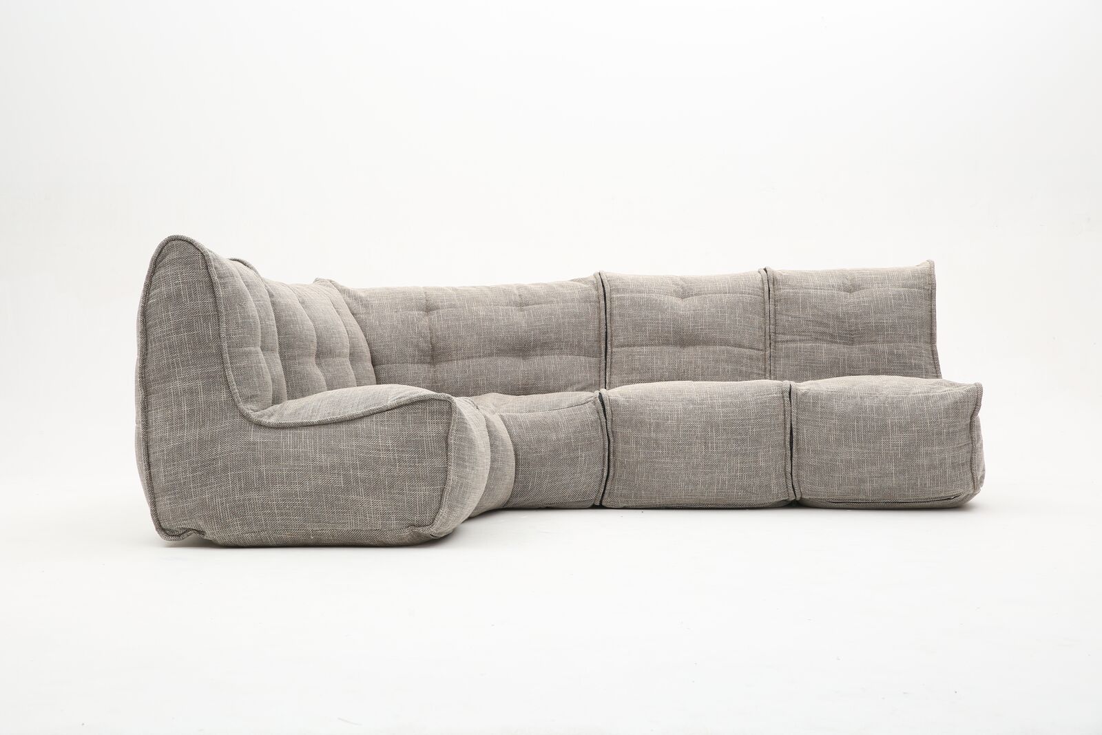 натуральное Г-образный модульный диван Mod4 L Sofa из Sofa Weave в интерьере гостиная