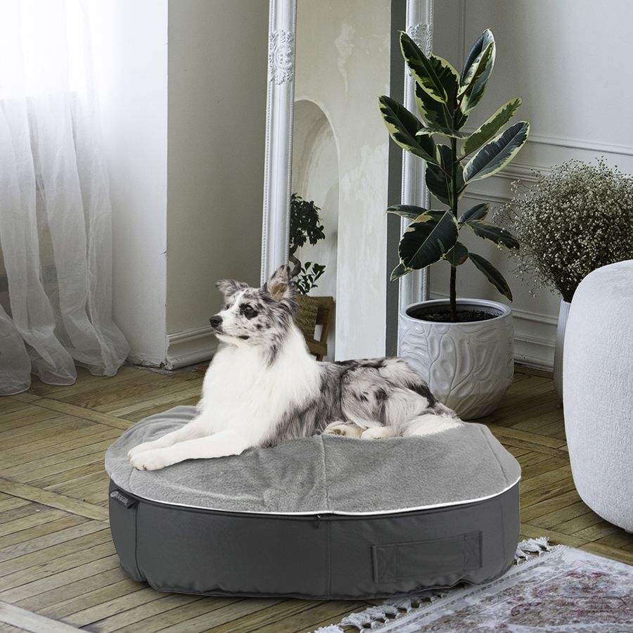 Лежак для собак Pet Lounge Medium - Dark Grey Rabbit — крупный план