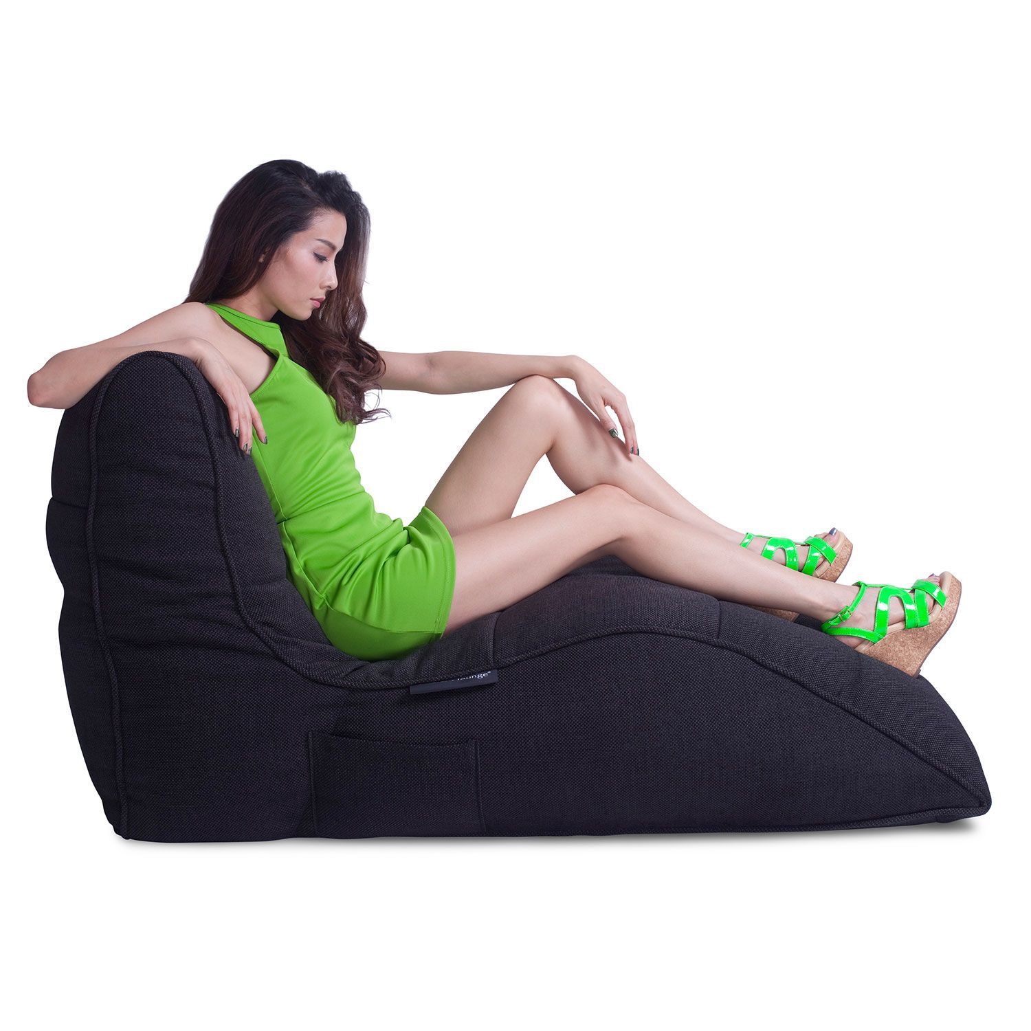 чёрное-графитовое бескаркасный лаунж-диван Avatar Sofa из Sofa Weave для гостиной, кабинета и лаунж-зоны