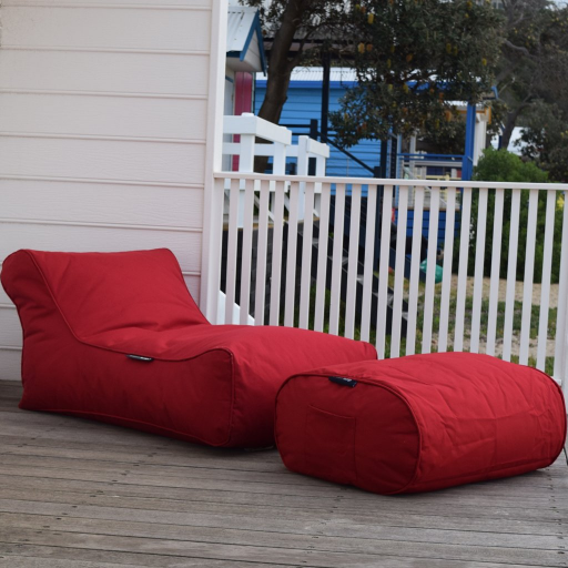 оранжевое уличный шезлонг Studio Chaise уличное (Oxford) для террасы, бассейна и сада — фото в интерьере