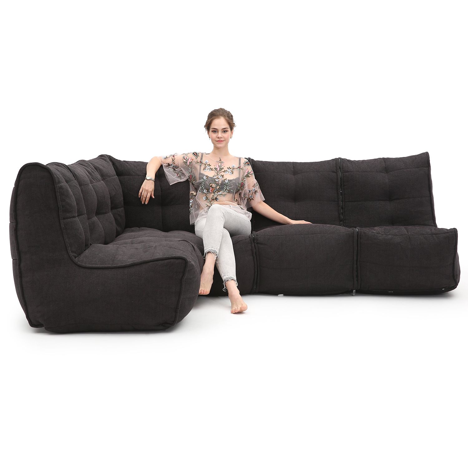 чёрное-графитовое Г-образный модульный диван Mod4 L Sofa из Sofa Weave для гостиной и зала