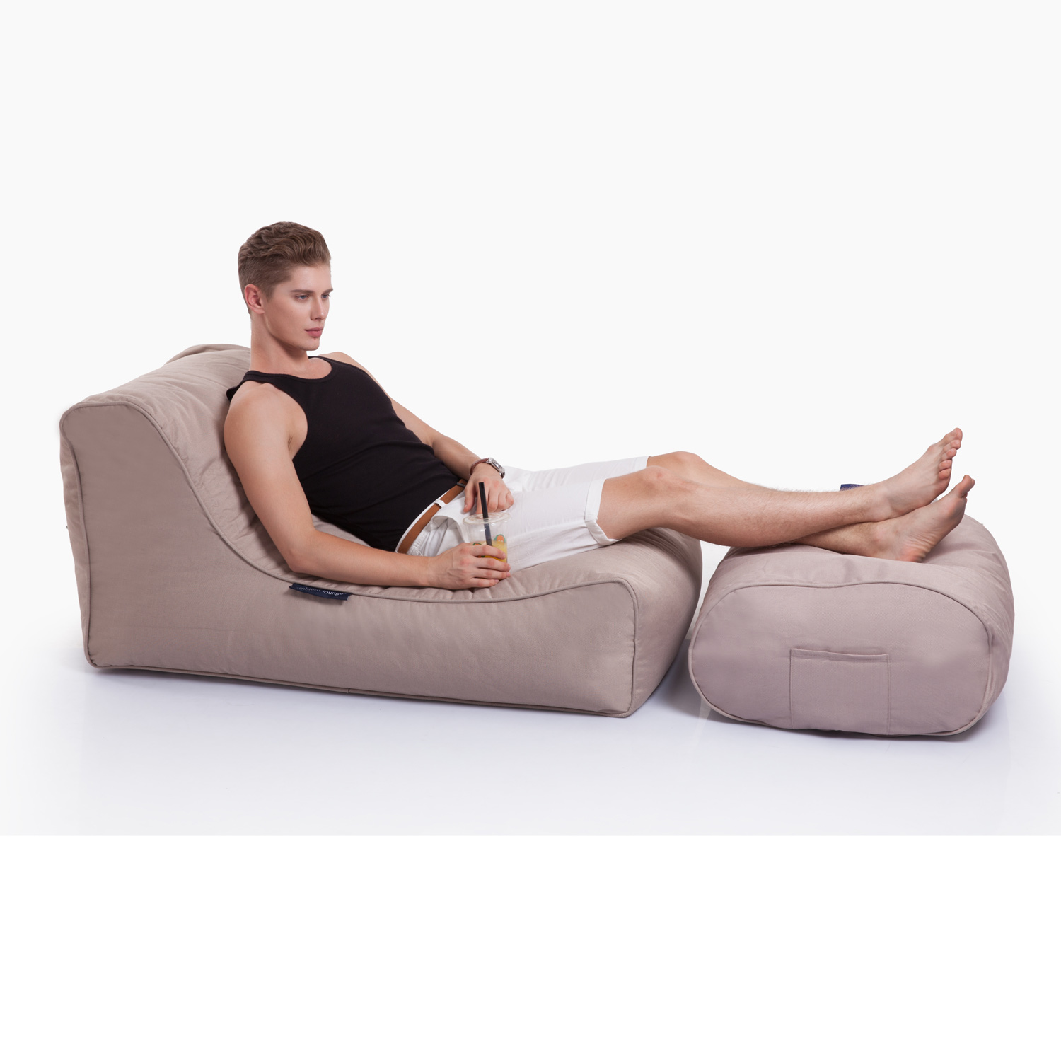 бежевое уличный шезлонг Studio Lounger уличное (Oxford) для сада, бассейна и пляжной зоны — вид сбоку