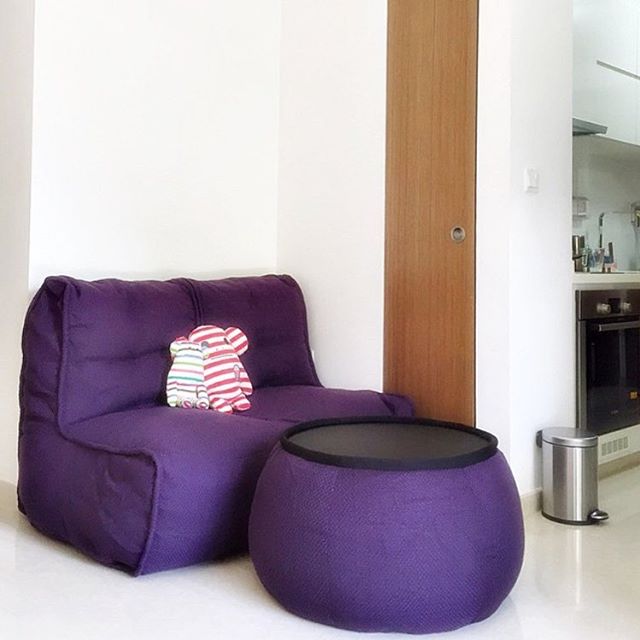 баклажановое двойной модульный диван Twin Couch из Sofa Weave для гостиной и переговорной — фото в интерьере
