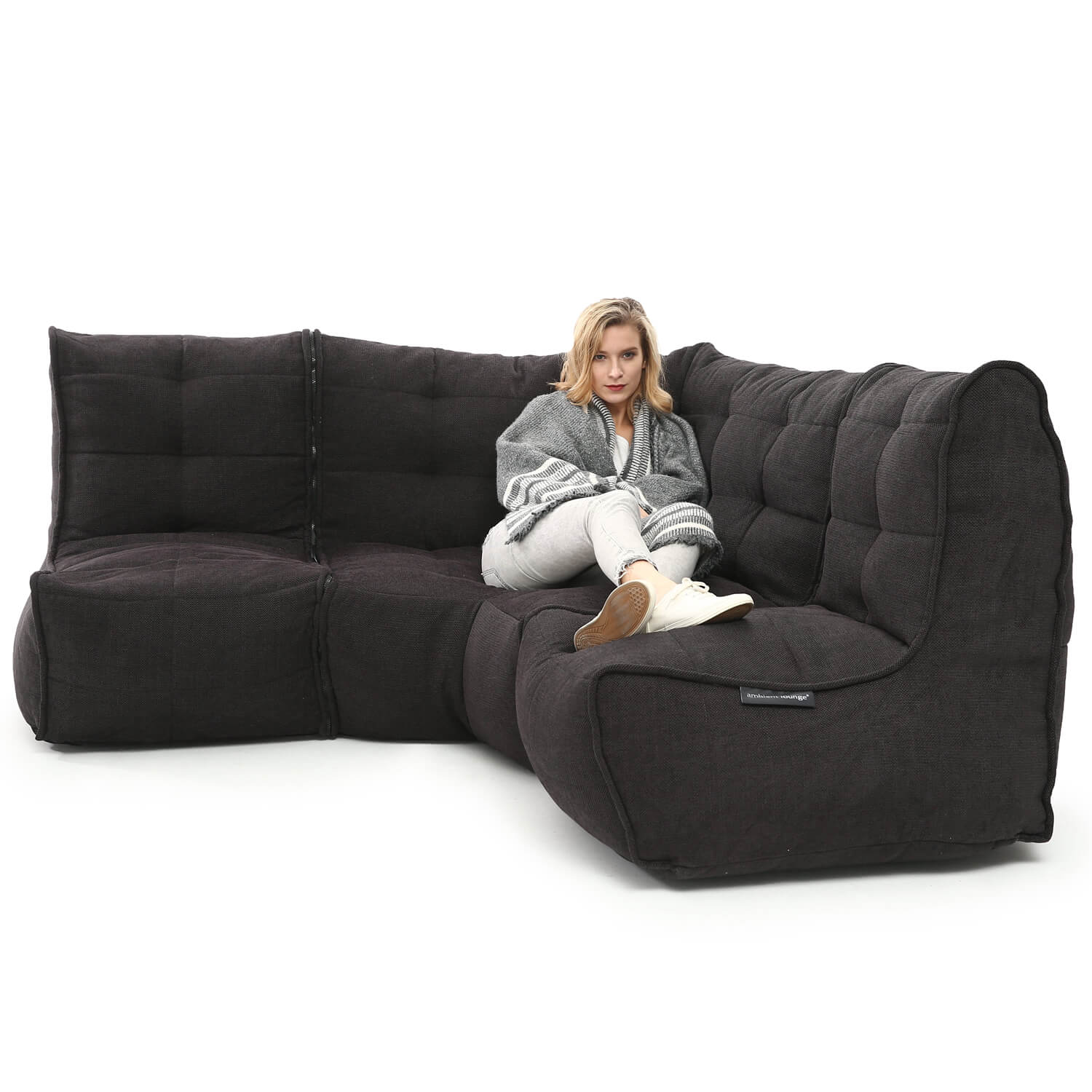 чёрное-графитовое угловой модульный диван Mod3 Cozy Corner из Sofa Weave — дизайн и качество