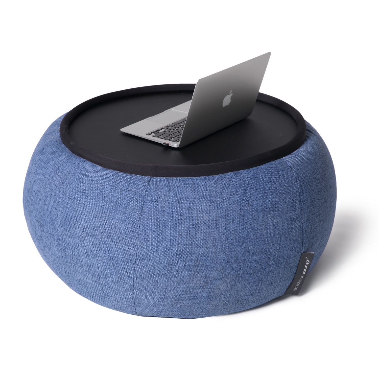 синее складной столик Versa Table из Sofa Weave для гостиной и лаунж-зоны рядом с диваном — вид сбоку