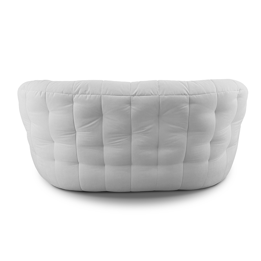 светло-серое двойной бескаркасный диван Butterfly Twin Sofa велюровое для гостиной и домашнего кинотеатра — фото в интерьере