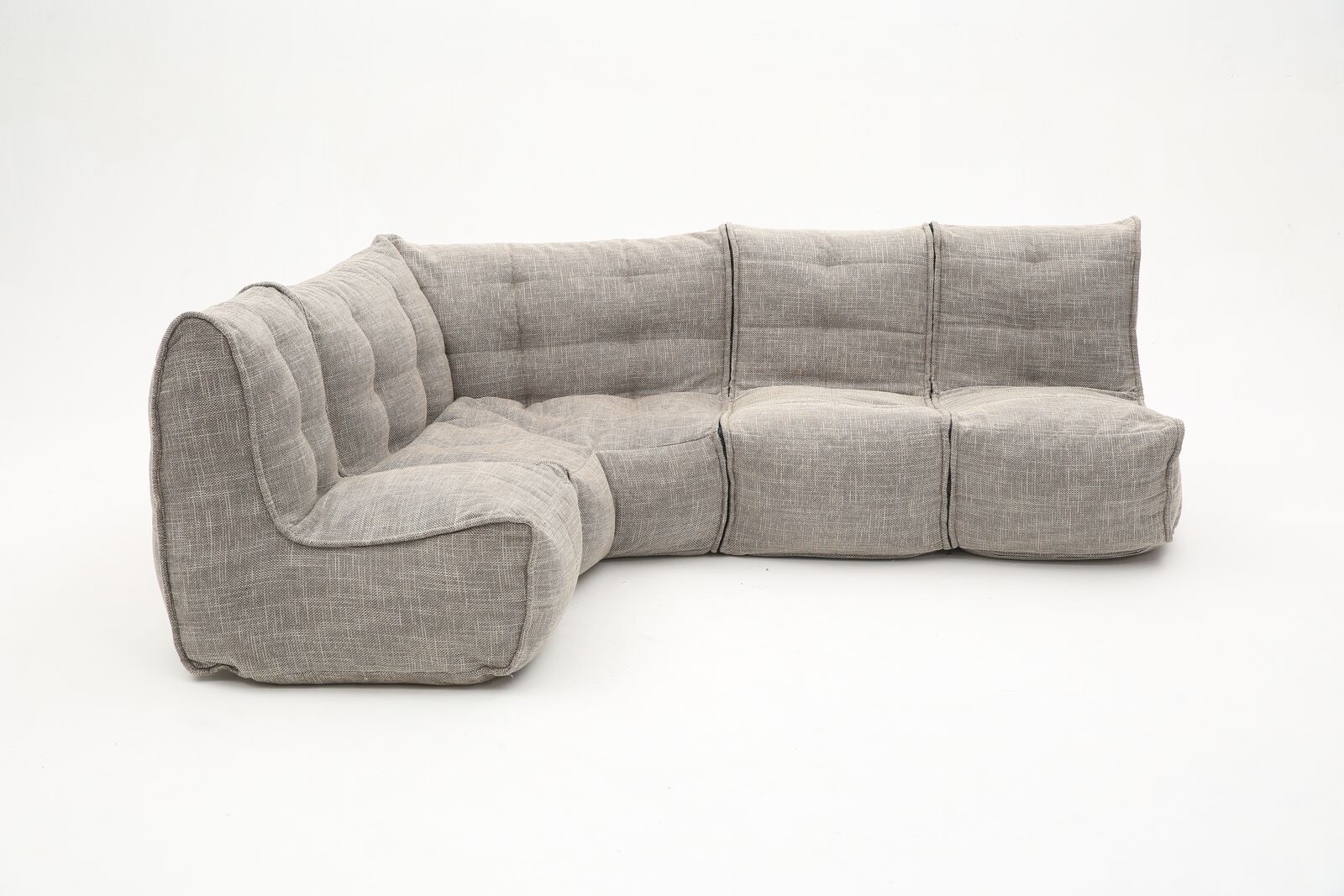 натуральное Г-образный модульный диван Mod4 L Sofa из Sofa Weave для гостиной и зала — крупный план