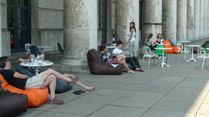 коричневое уличный шезлонг Evolution Chaise уличное (Oxford) для террасы и бассейна