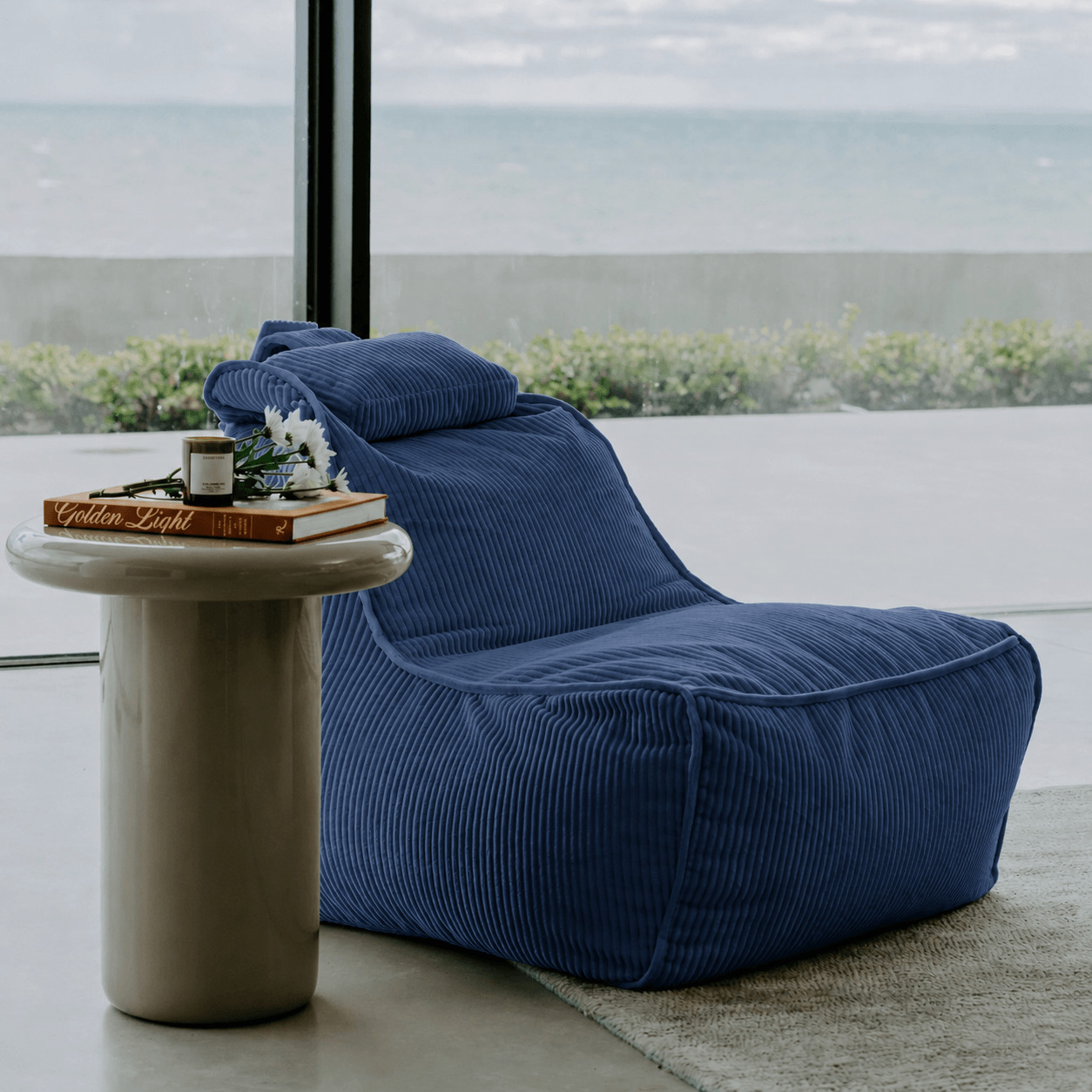 Бескаркасное кресло Tivoli Lounger в вельвете Blue Jazz — синий цвет, Ambient Lounge