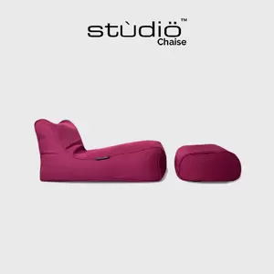 Studio Chaise