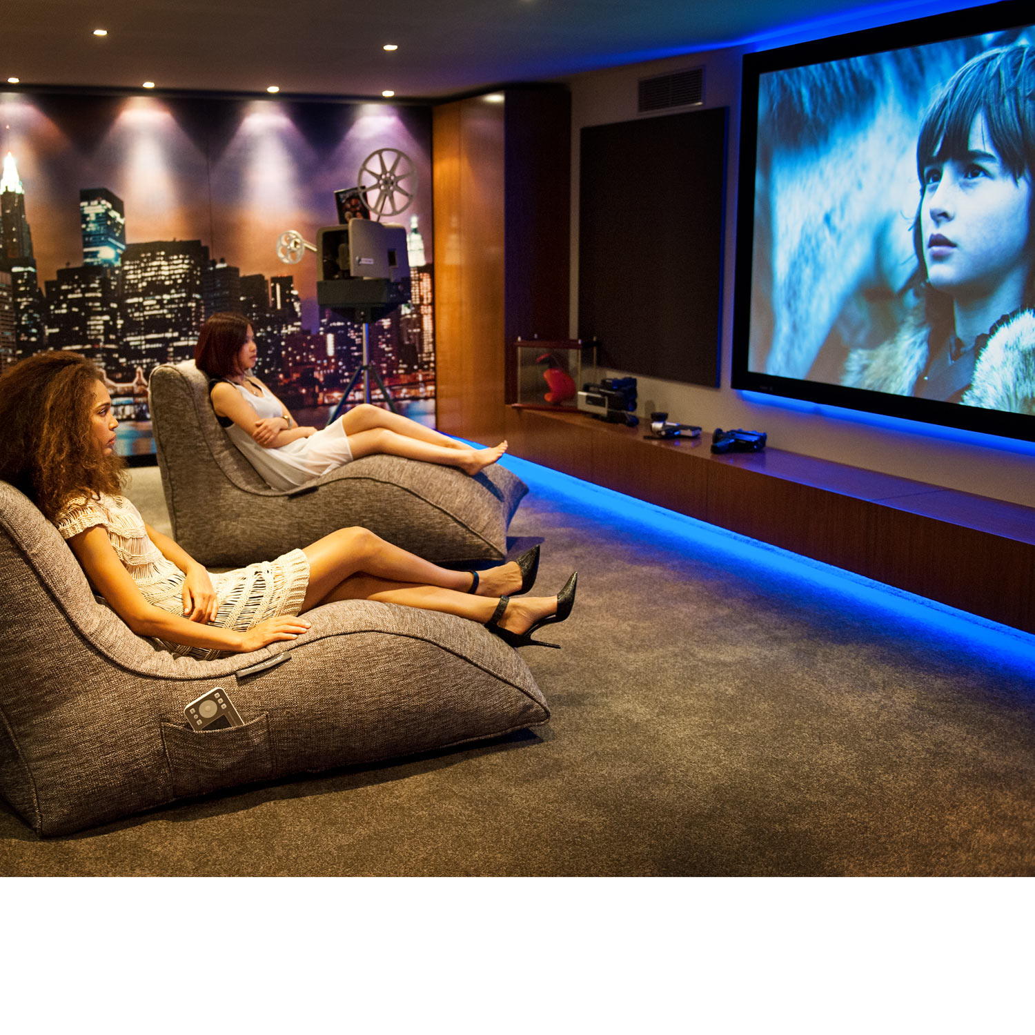 тёмно-серое бескаркасный лаунж-диван Avatar Sofa из Sofa Weave для гостиной, кабинета и лаунж-зоны