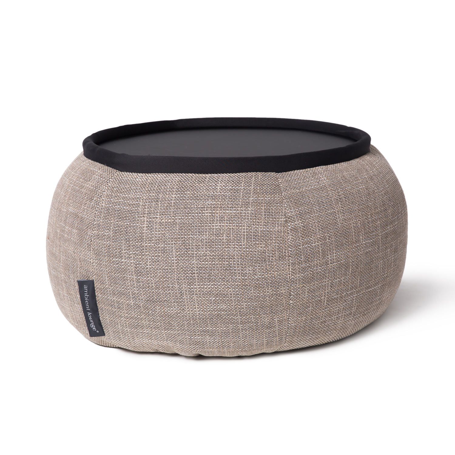 натуральное складной столик Versa Table из Sofa Weave для гостиной и лаунж-зоны рядом с диваном — вид сбоку