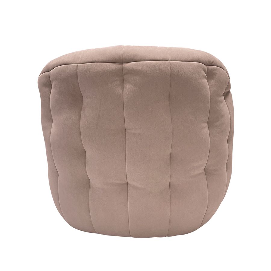 пудровое полукруглое бескаркасное кресло Butterfly Sofa велюровое в интерьере гостиная