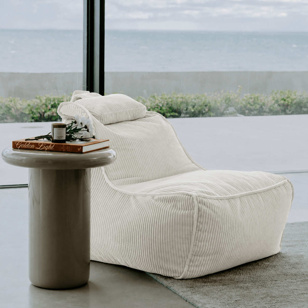 Бескаркасное кресло Tivoli Lounger в вельвете Tundra Spring — светло-серый цвет, Ambient Lounge