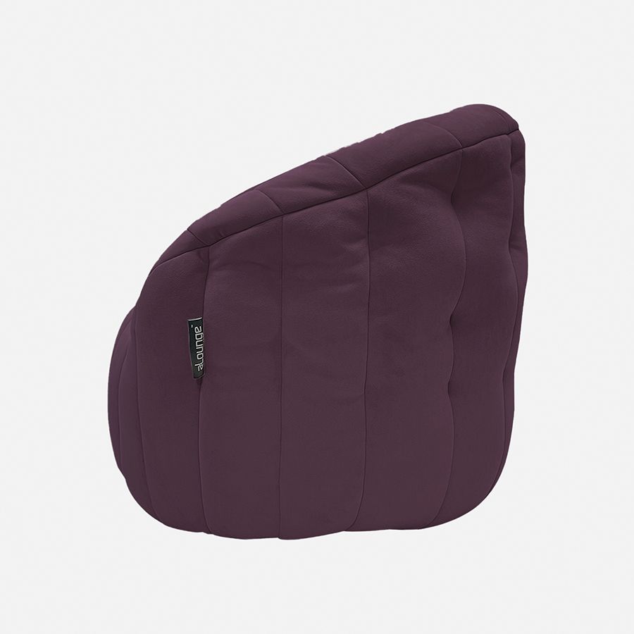 баклажановое полукруглое бескаркасное кресло Butterfly Sofa велюровое для гостиной, домашнего кинотеатра и офиса — фото в интерьере