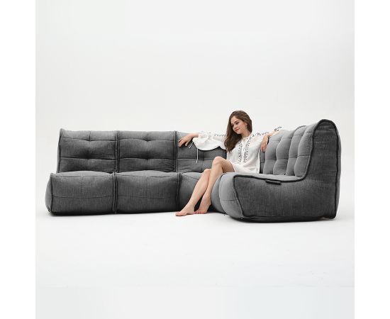 чёрное-графитовое Г-образный модульный диван Mod4 L Sofa шенилловое в интерьере гостиная