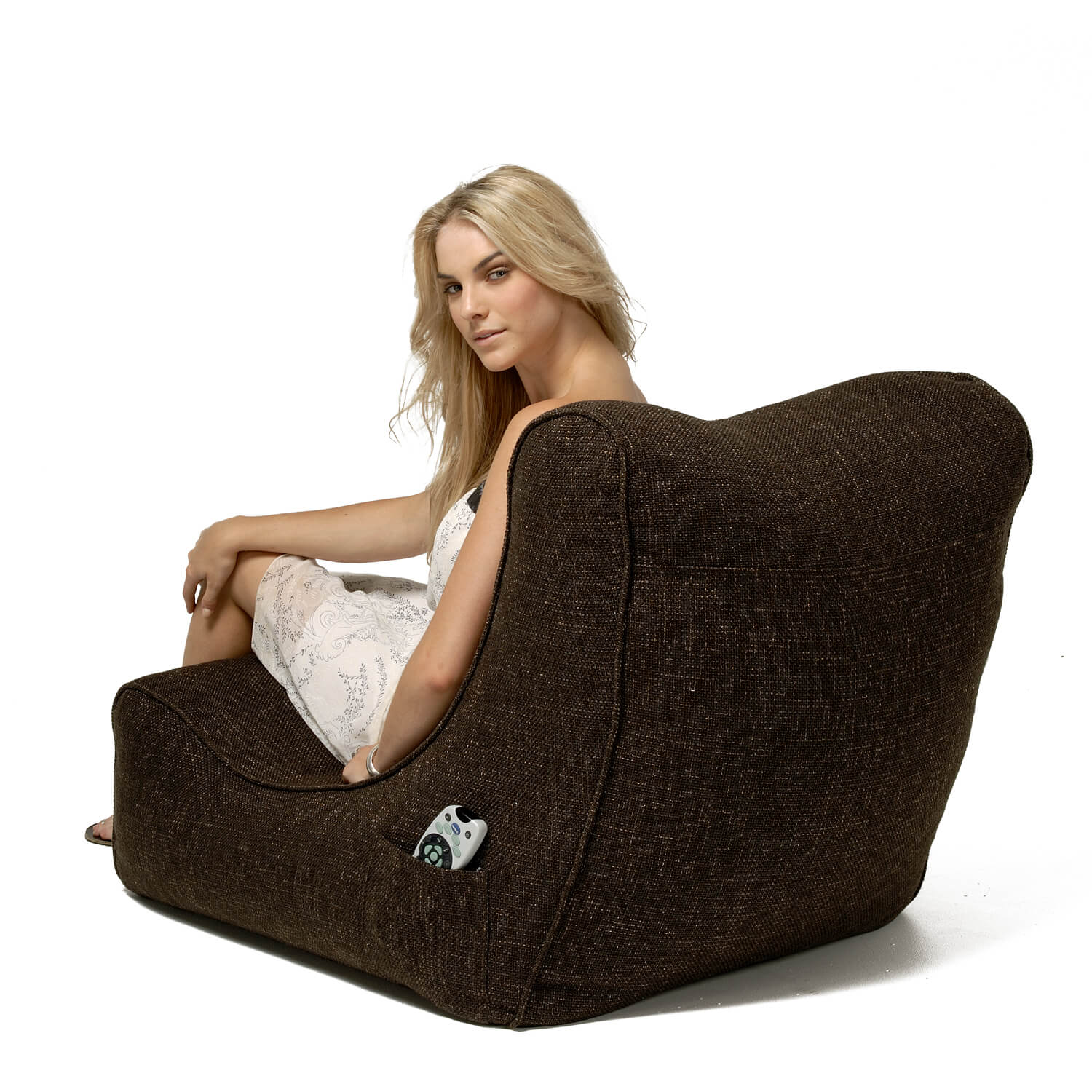 шоколадное уличный бескаркасный диван Evolution Sofa из Sofa Weave для террасы, сада и веранды