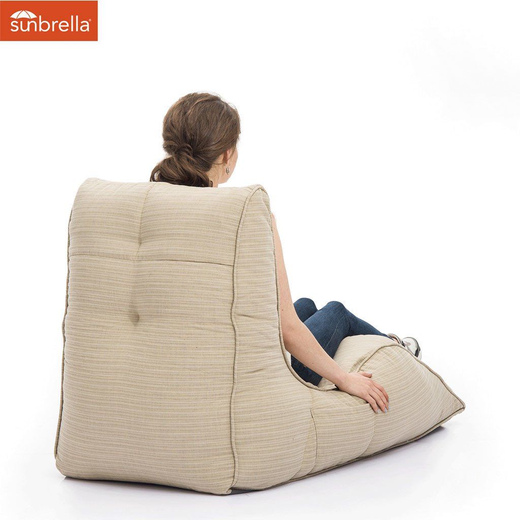 серо-бежевое бескаркасный лаунж-диван Avatar Sofa уличное из олефина для гостиной, кабинета и лаунж-зоны — вид сбоку