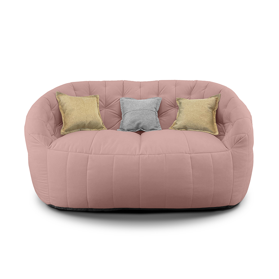 пудровое двойной бескаркасный диван Butterfly Twin Sofa велюровое для гостиной и домашнего кинотеатра — вид сбоку