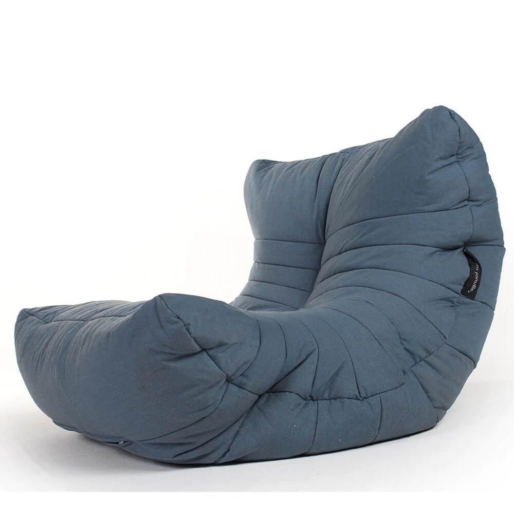 джинсово-синее акустический бескаркасный диван Acoustic Sofa уличное из олефина для домашнего кинотеатра, офиса и студии — фото в интерьере