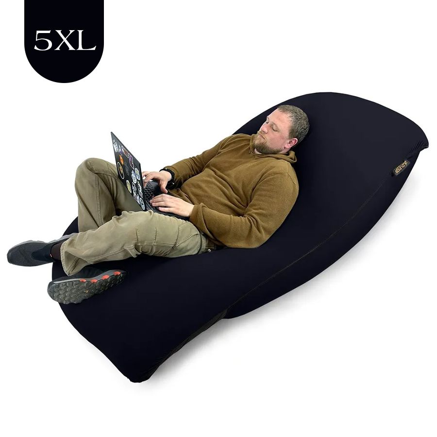 чёрное мягкое кресло-мешок SNUGG эластичное (спандекс) для детской, гостиной и игровой зоны — фото в интерьере