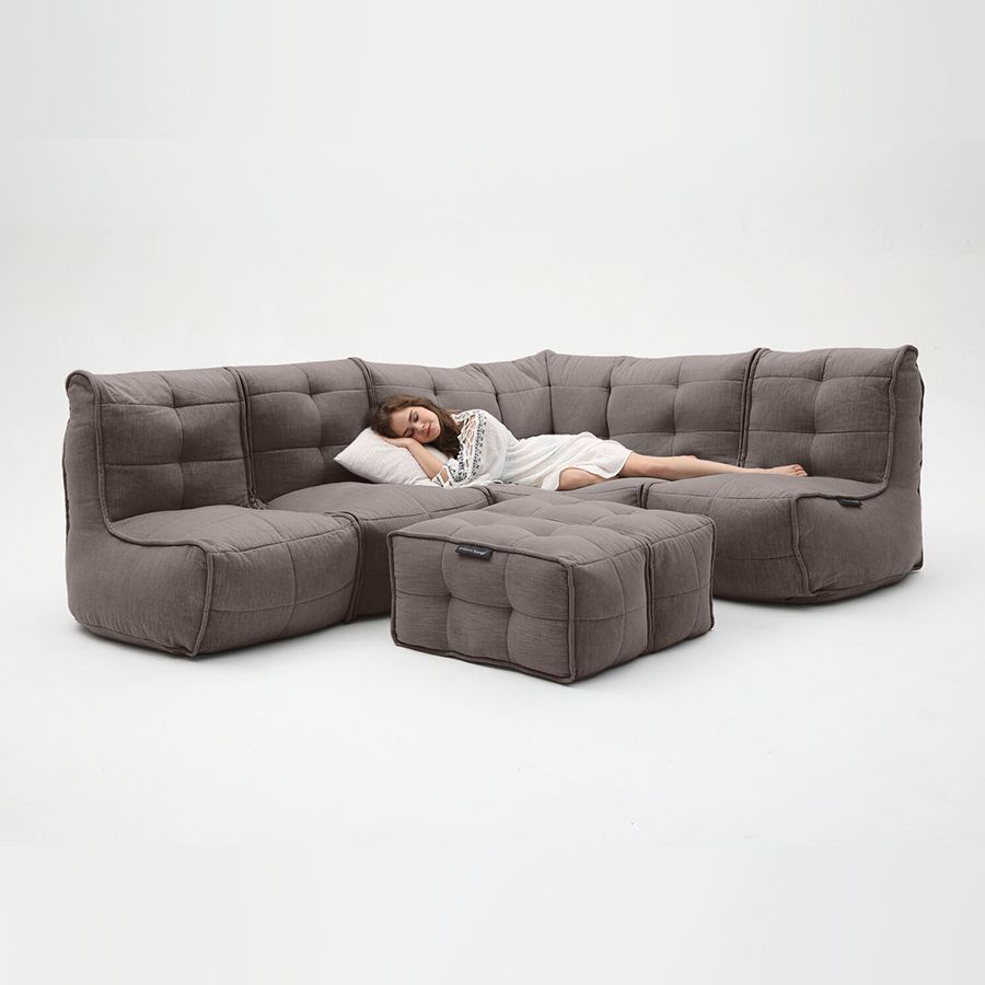 шоколадное большой лаунж-гарнитур Mod5 Living Lounge шенилловое в интерьере гостиная