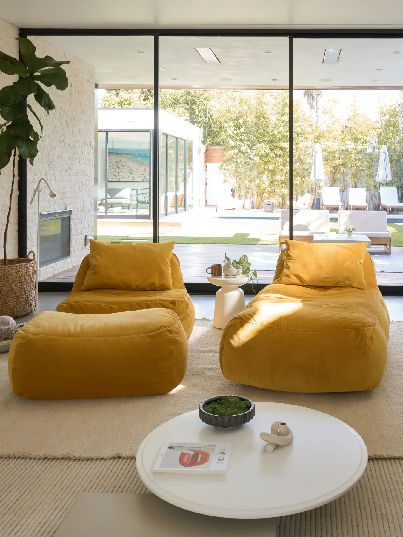Dume Chair и Dume Sofa Orange Wine — комплект для гостиной Ambient Lounge